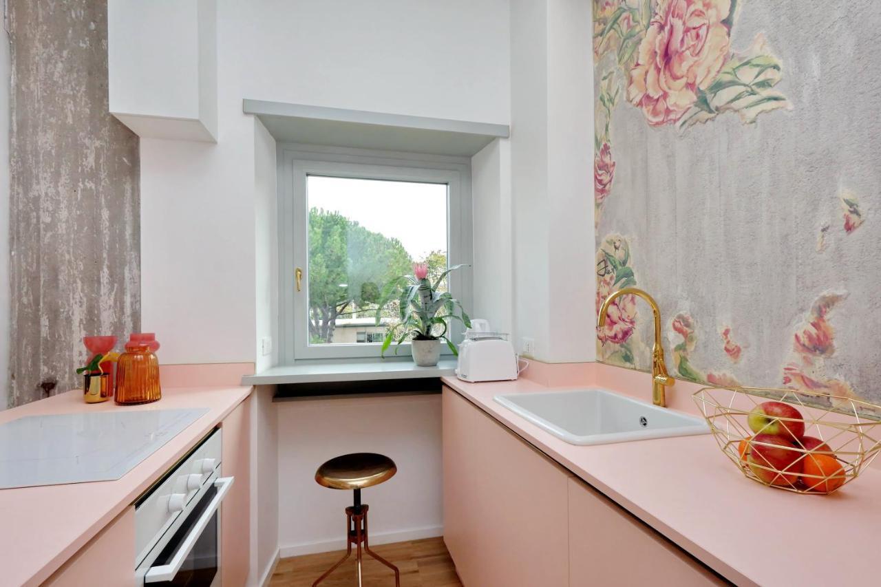 Ych-Glamour Flat Rome Exterior photo
